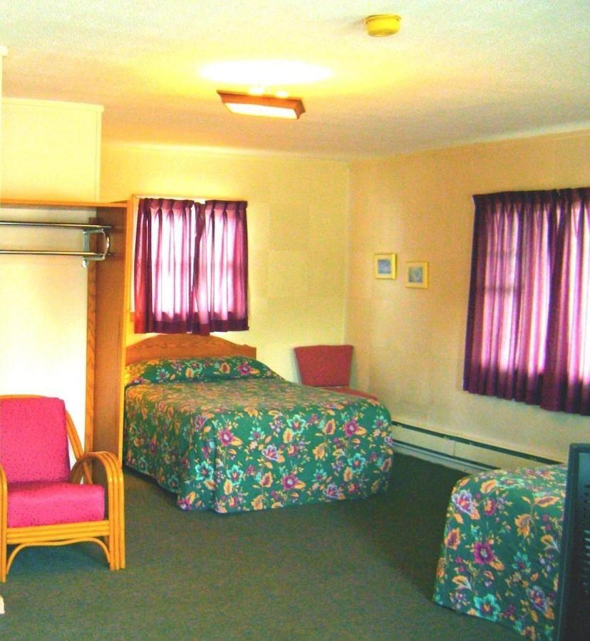 Stiles Motel Hill View Woodstock Exteriér fotografie