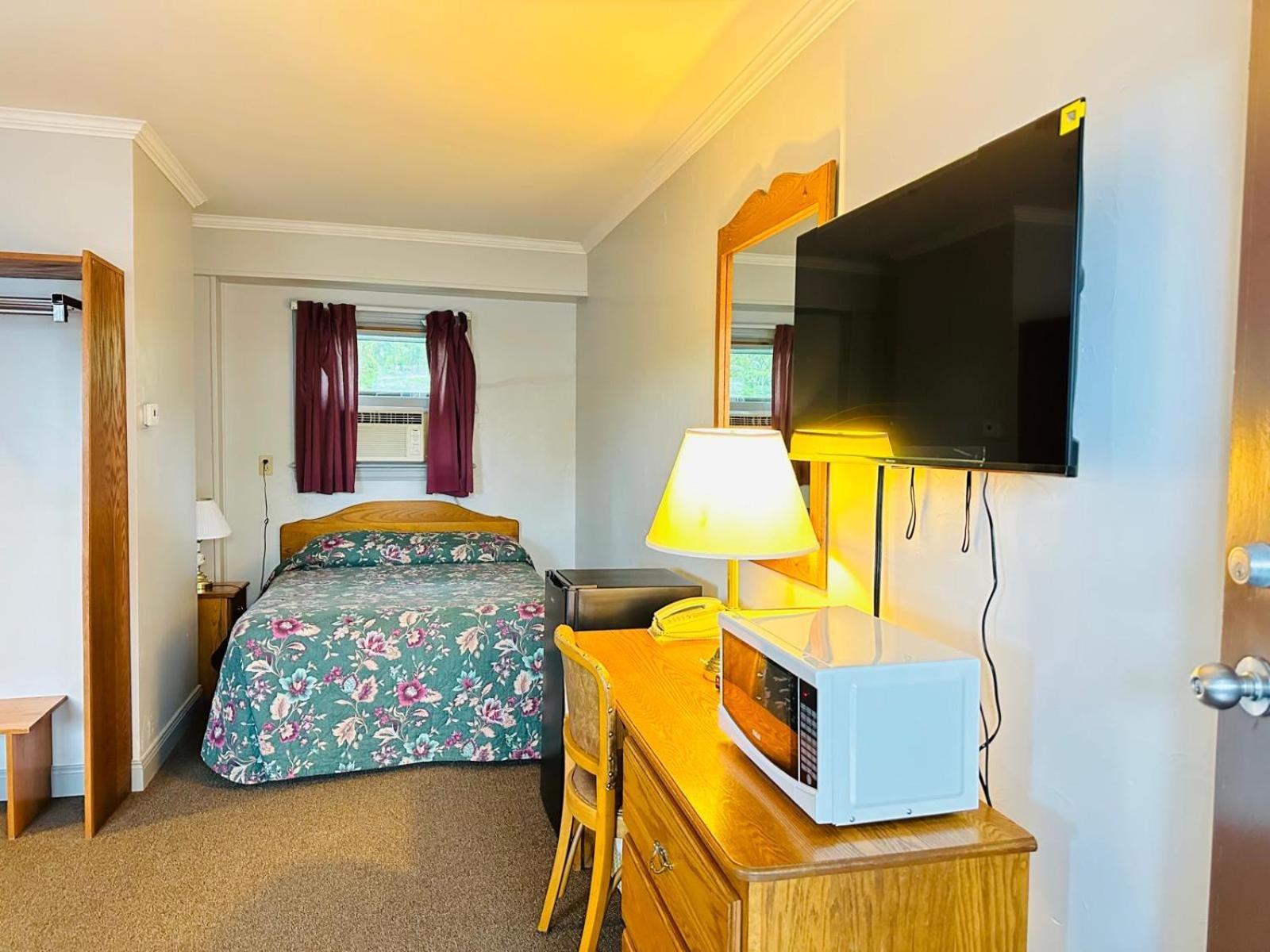 Stiles Motel Hill View Woodstock Exteriér fotografie