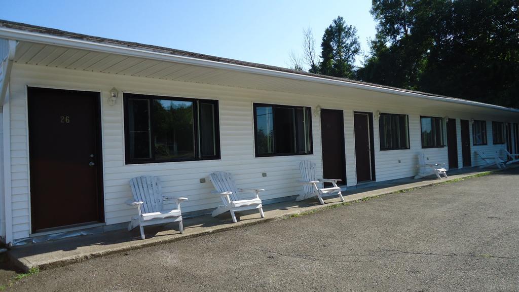 Stiles Motel Hill View Woodstock Exteriér fotografie